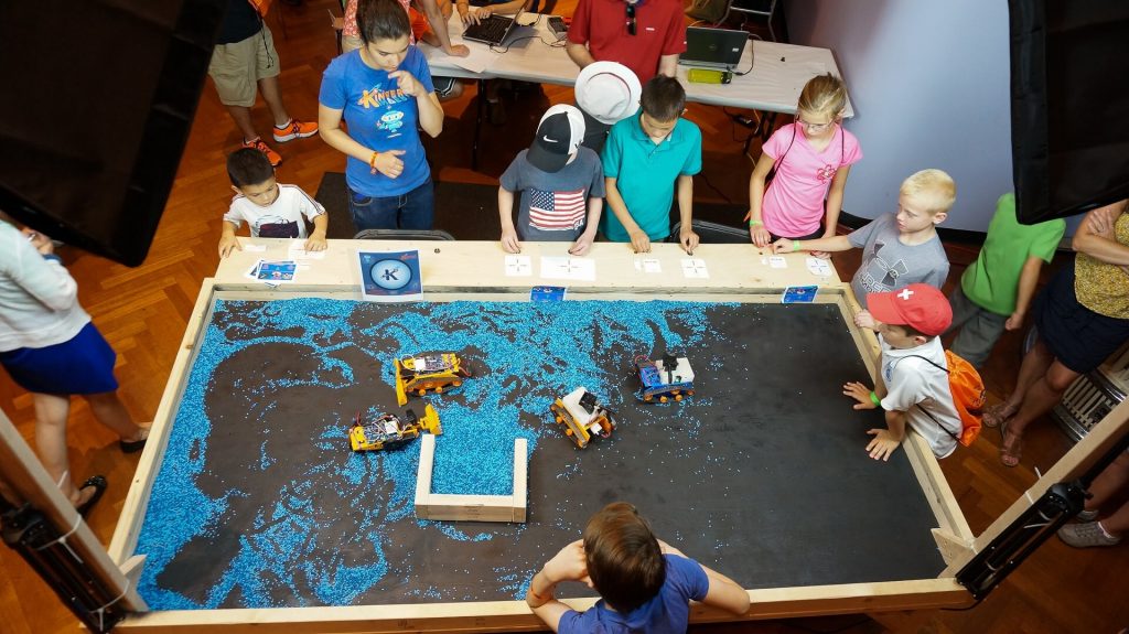 Kinvert Students made innovative Construction Robots and Army Tank Laser Tag for Maker Faire Detroit