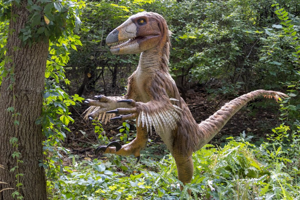 build a dinosaur robot